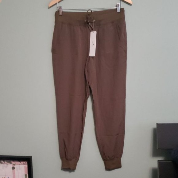 BNWT CRZ Yoga Olive Green Jogger Pants - Picture 7 of 9